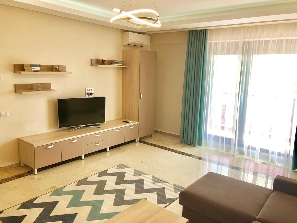 Sophia 3 Luxury Apartments Mamaia Ngoại thất bức ảnh