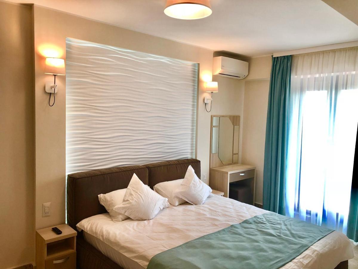 Sophia 3 Luxury Apartments Mamaia Ngoại thất bức ảnh