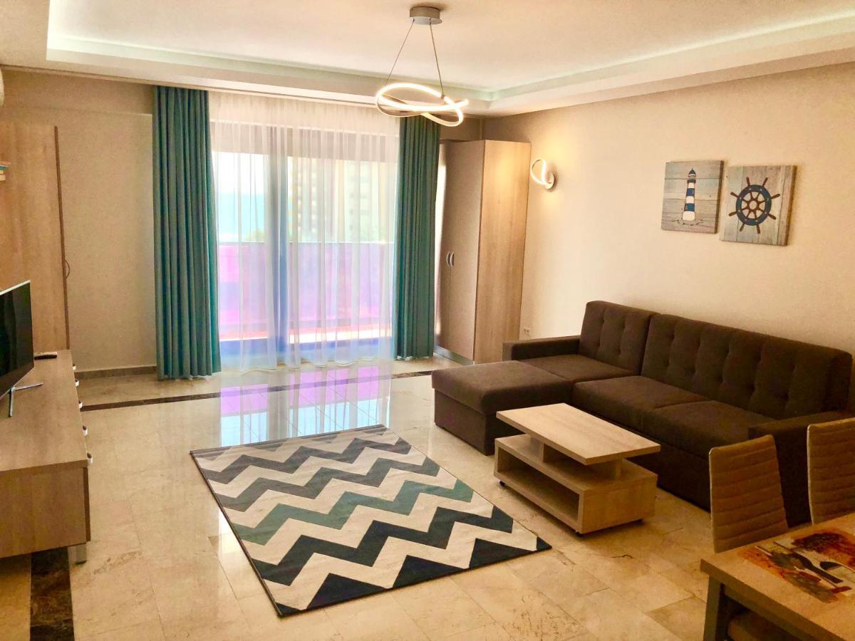 Sophia 3 Luxury Apartments Mamaia Ngoại thất bức ảnh
